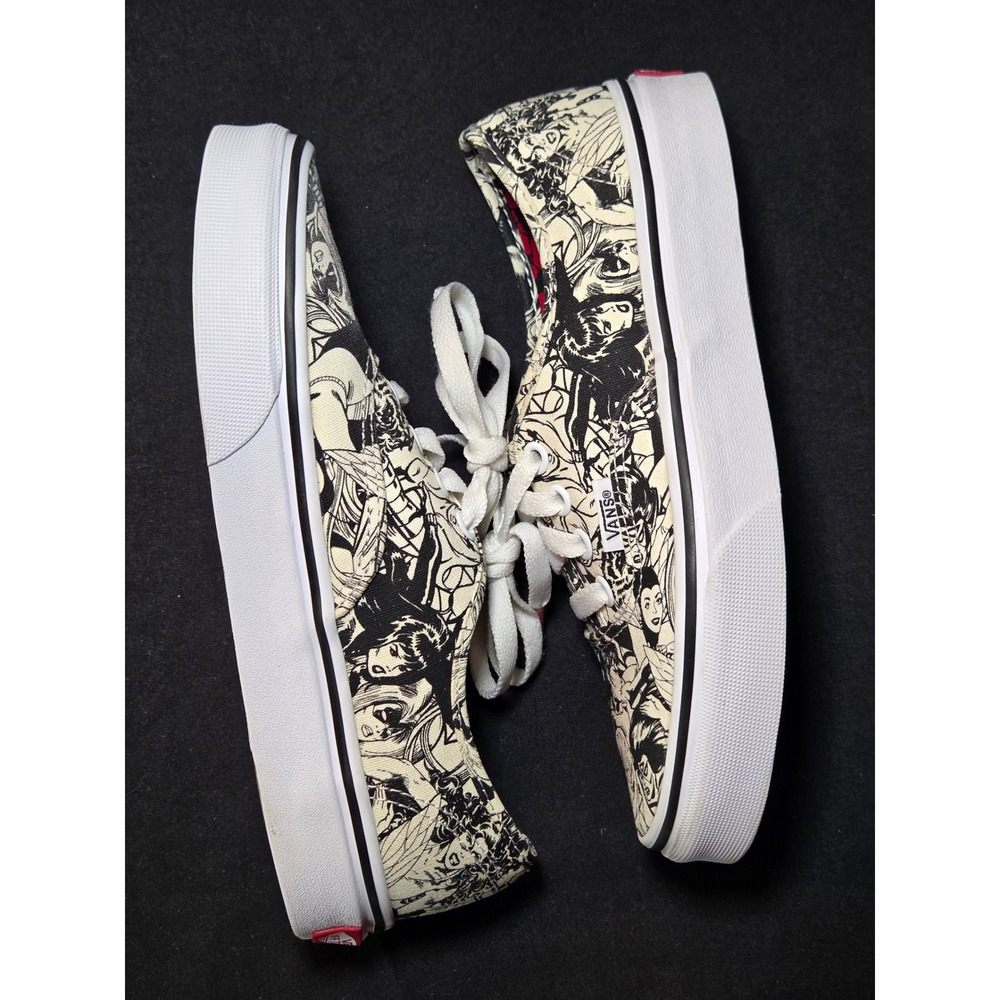 Vans X Marvel Comics All‎ Over Print canvas Lace Up Sneakers Women US 6 Rare!